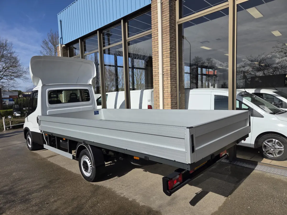35S14 Automaat Lange Open laadbak 4.86Lang