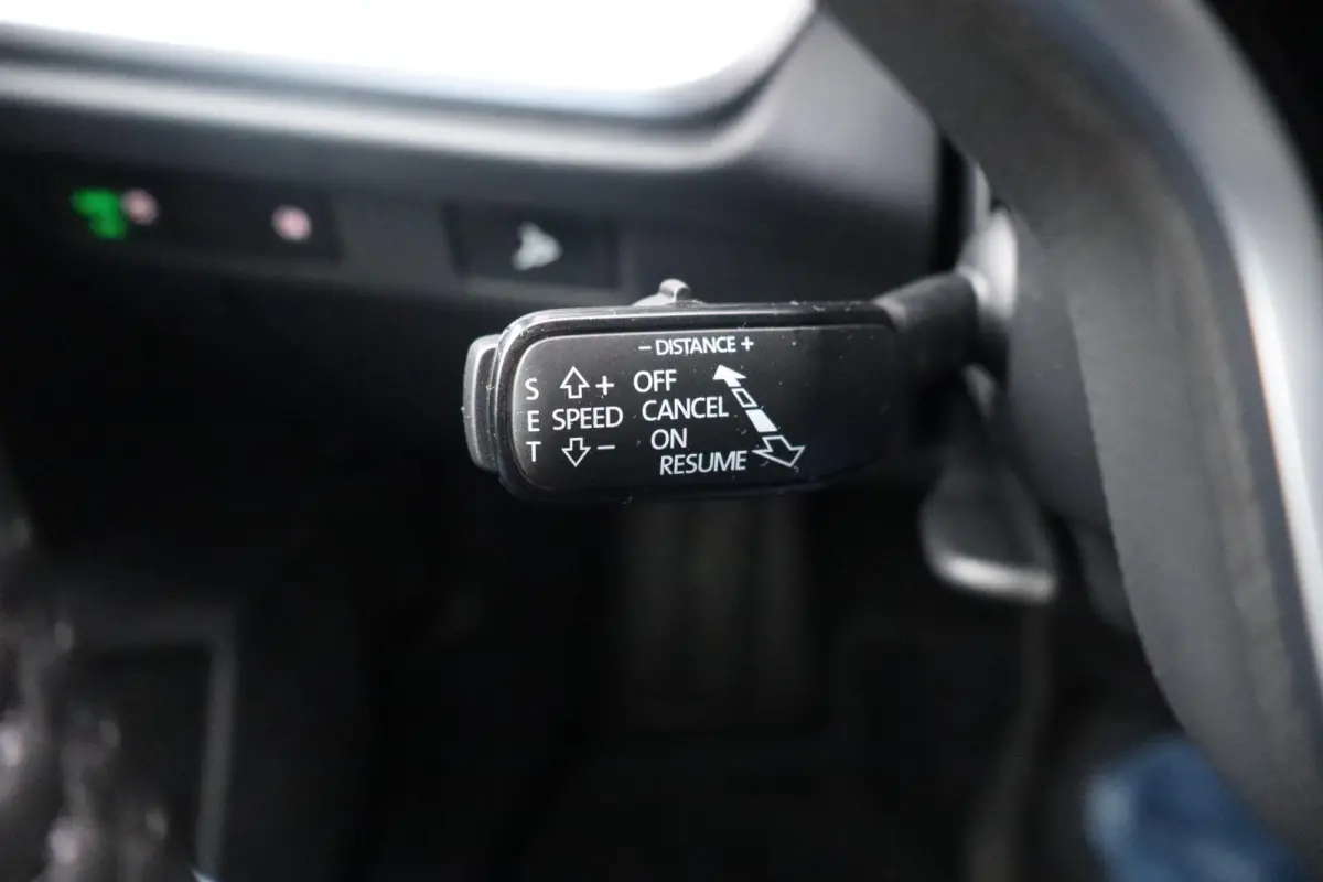 85 286pk Business Edition | LMV 19'' | Cruise Control Adaptief