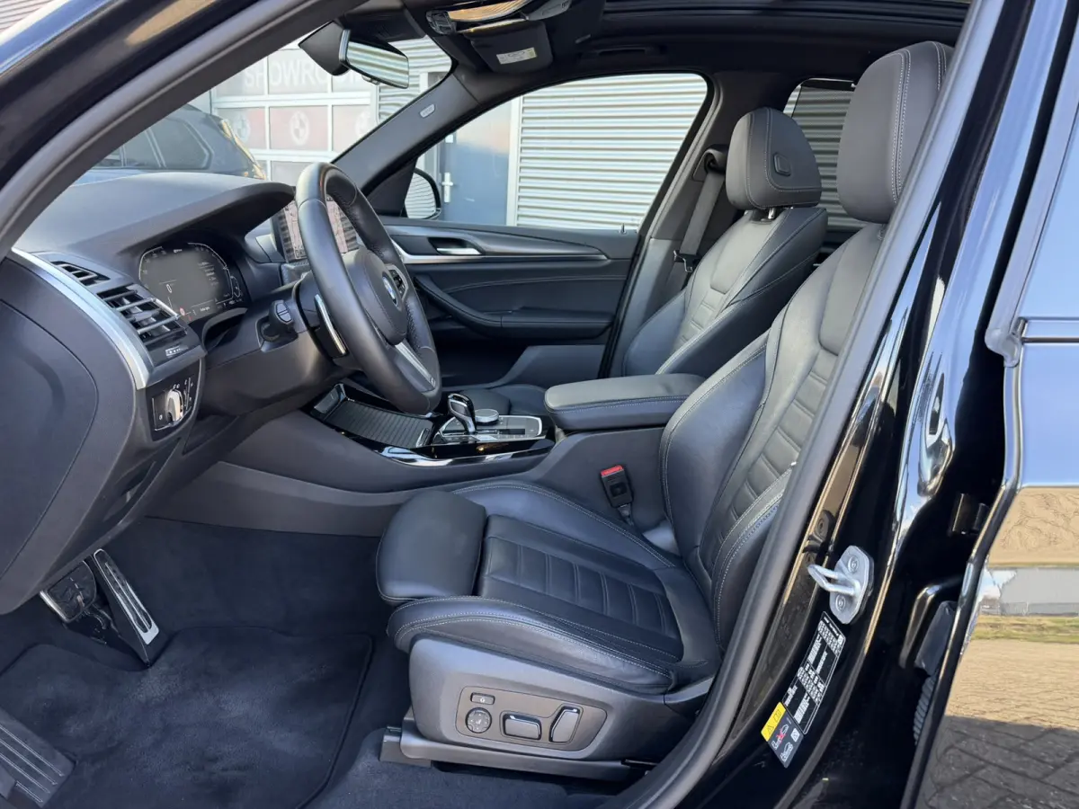 xDrive30e High Executive M Sport Panoramadak 19 Inch LED Keyless Entry Elek. Stoelverstelling ACC Head-Up Display Trekhaak