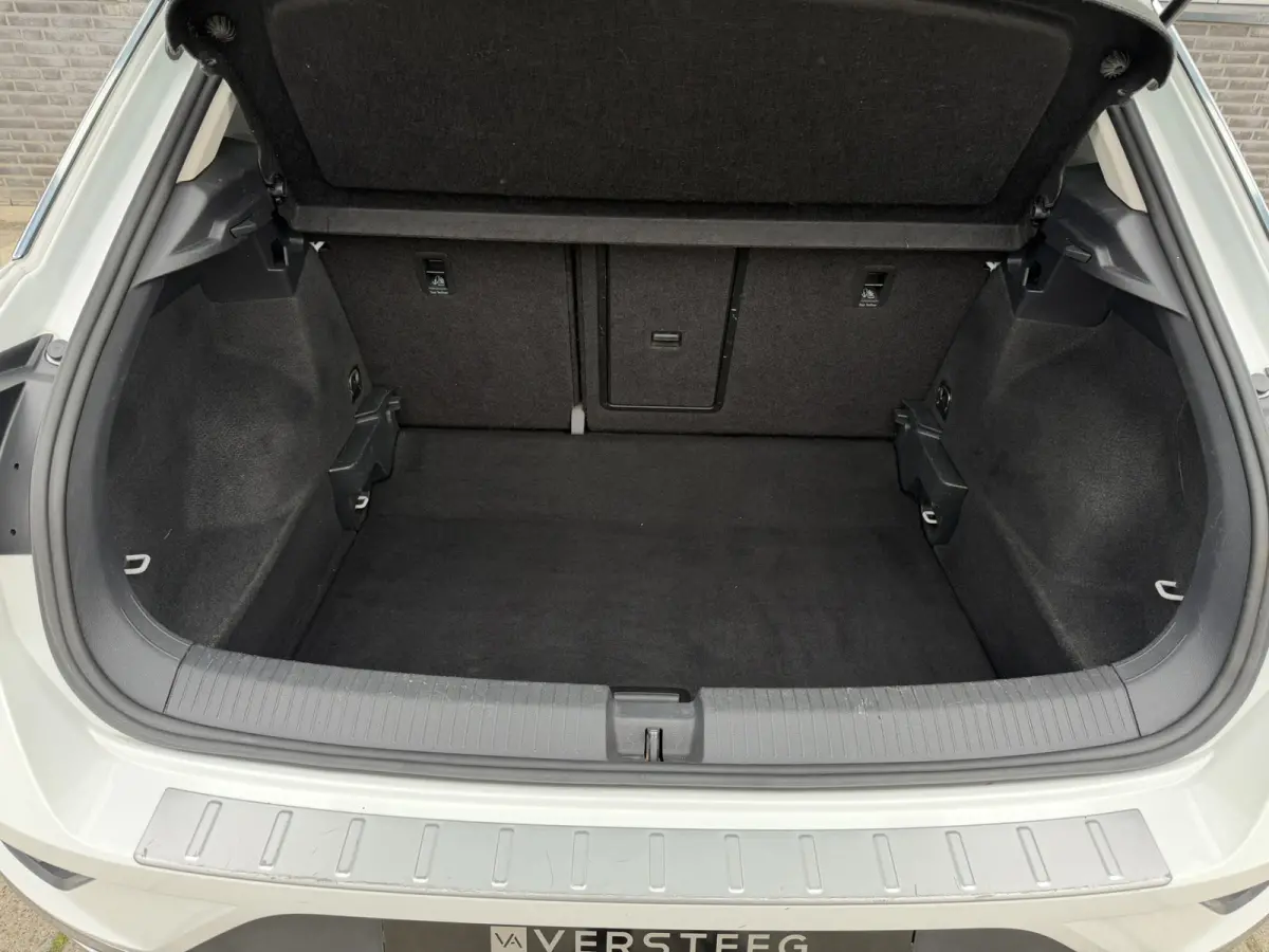 1.5 TSI Sport | Pano | Trekhaak | LED | Carplay | Camera | Virtual Cockpit | PDC