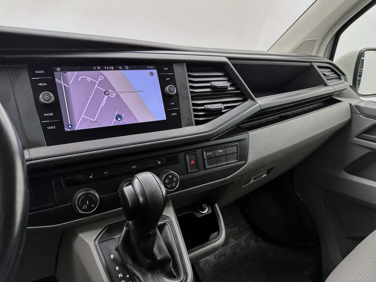2.0 TDI L1H1 28 4Motion Inrichting Led Navigatie Adaptieve cruisecontrol Schuifdeur L+R Leder Stoelverwarming