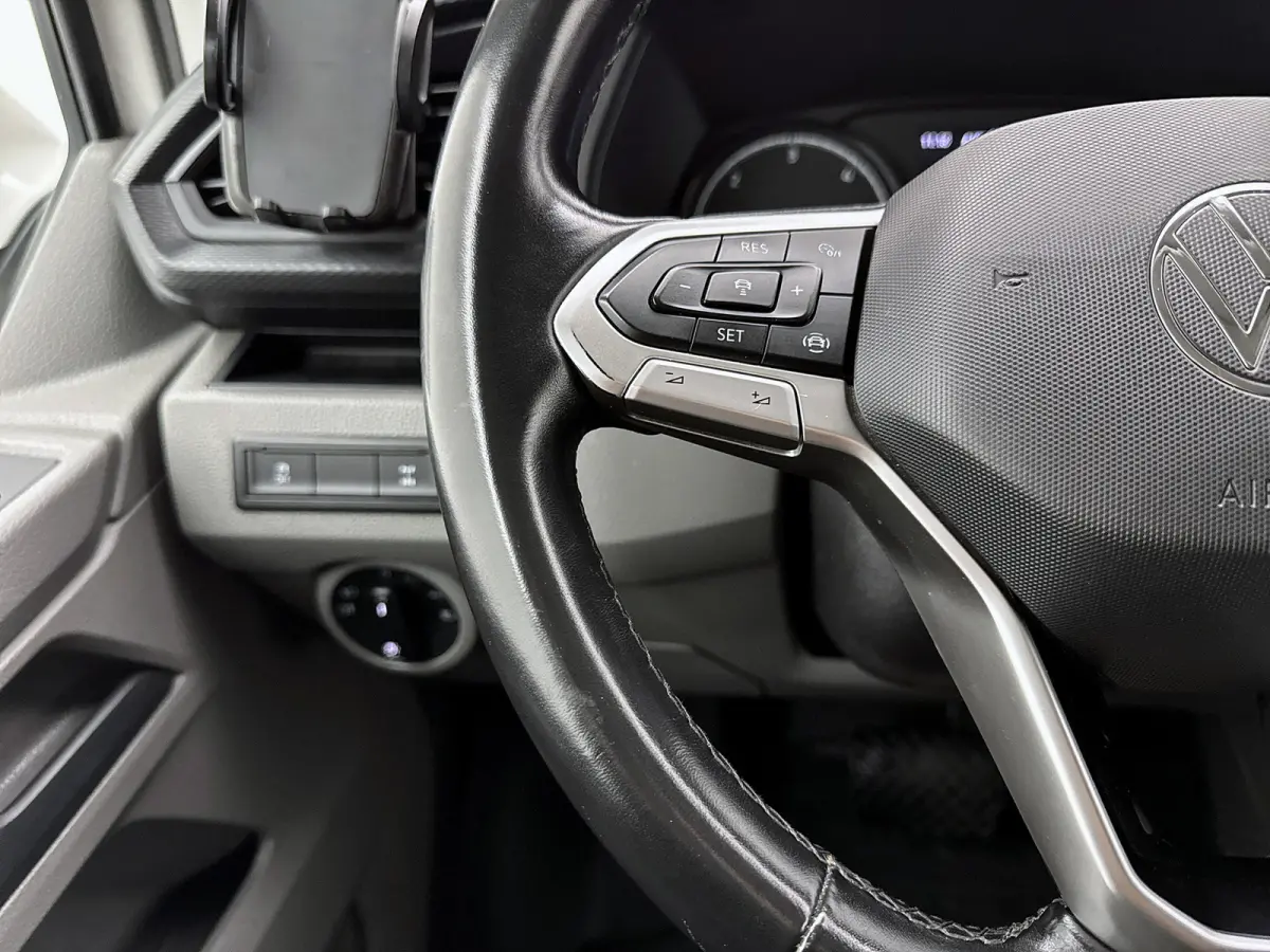 2.0 TDI L1H1 28 4Motion Inrichting Led Navigatie Adaptieve cruisecontrol Schuifdeur L+R Leder Stoelverwarming