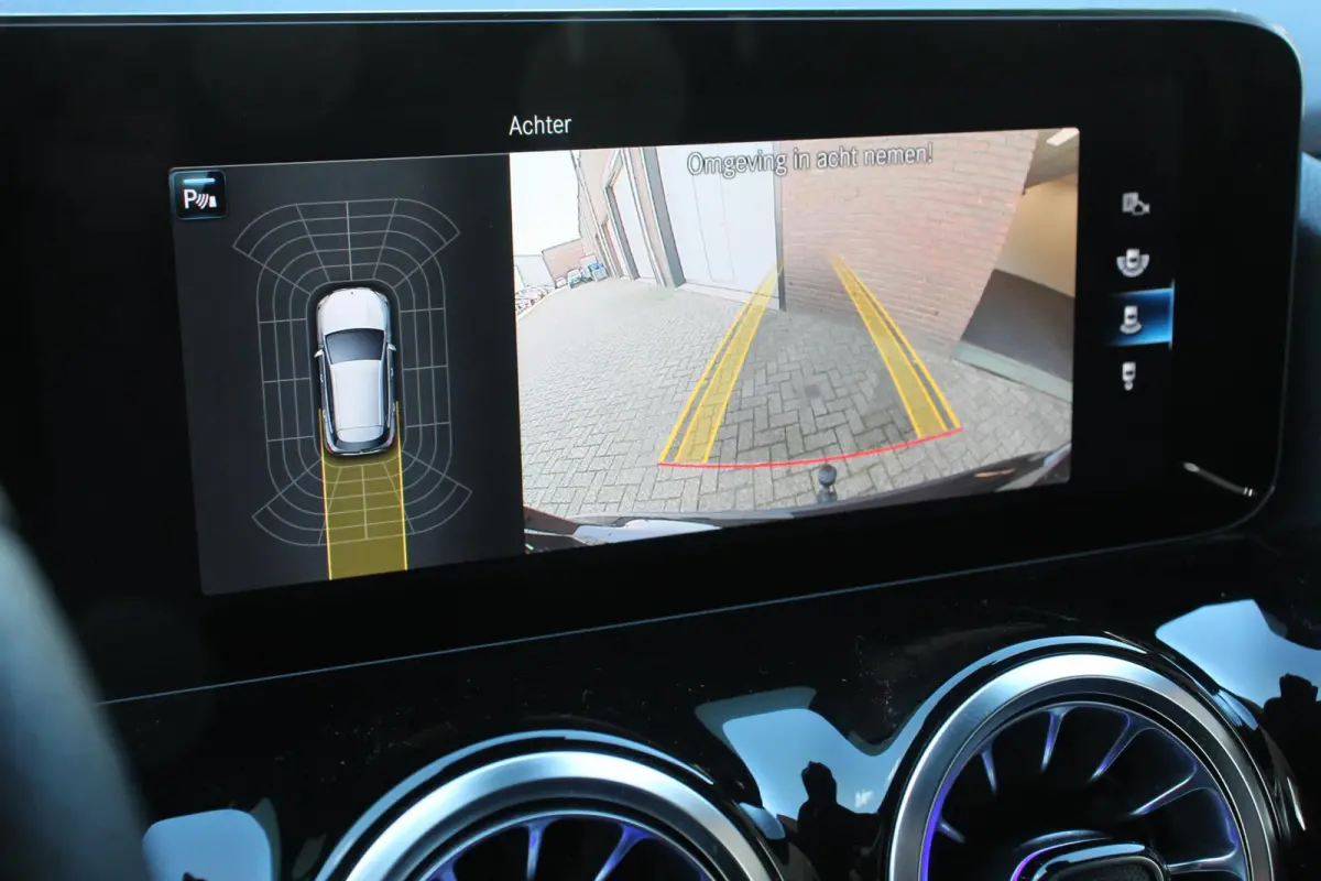 250 e AMG Line Automaat PHEV Nieuw Model! Leder Navigatie Augmented reality Virtual Cockpit Handsfree elektrische achterklep Dab Stoel verwarming Led Trekhaak