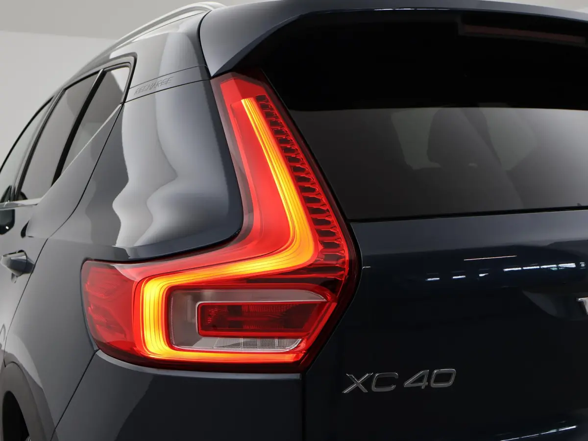 1.5 T5 262 PK PLUG-IN INSCRIPTION + WEGKL. TREKHAAK | ADAPTIVE CRUISE | 19 INCH | CAMERA
