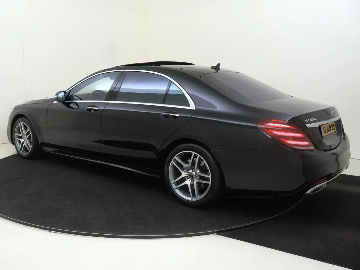 560 e Lang Premium Plus /Panoramadak /Chauffeur pakket /Massage stoelen /Burmester /360 Camera