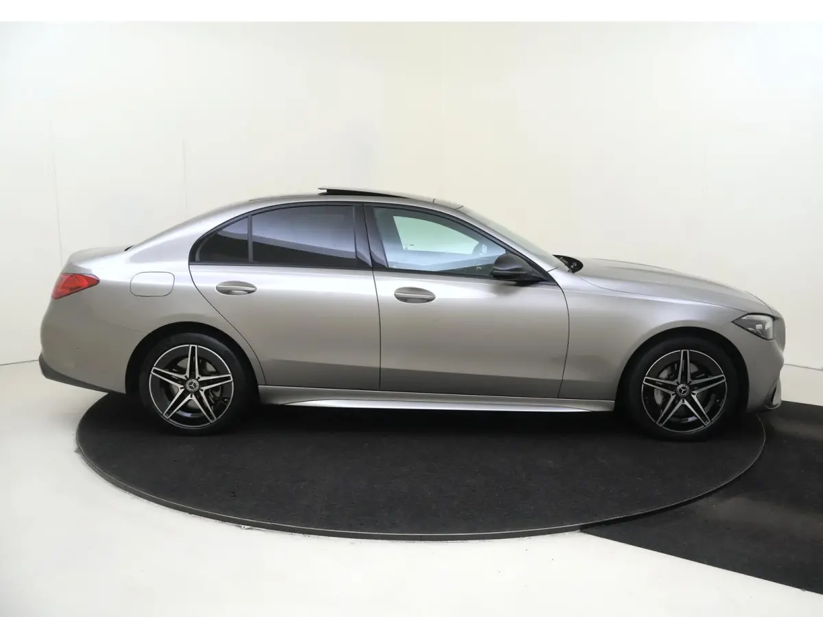 300 e AMG Line /Panoramadak /Nightpakket /Winterpakket /Sfeerverlichting