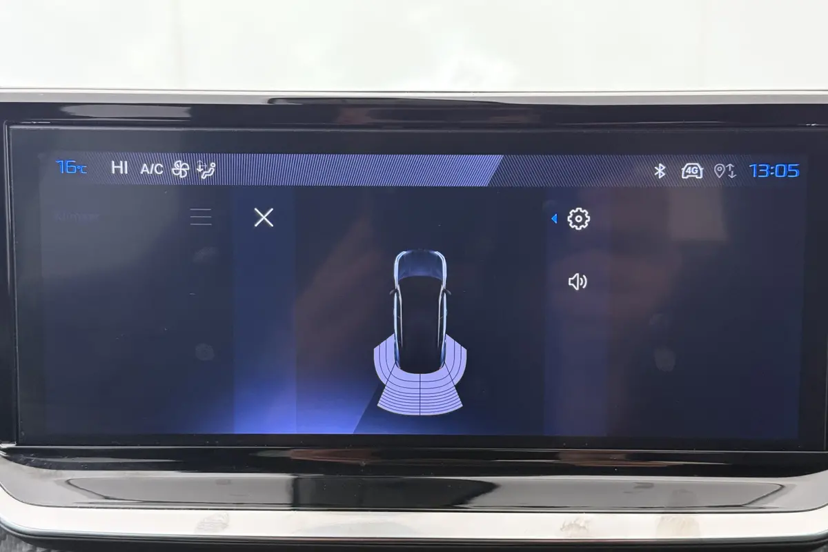 167 PK Aut. Hybrid Allure Half-Leder Climate Carplay 17'LMV