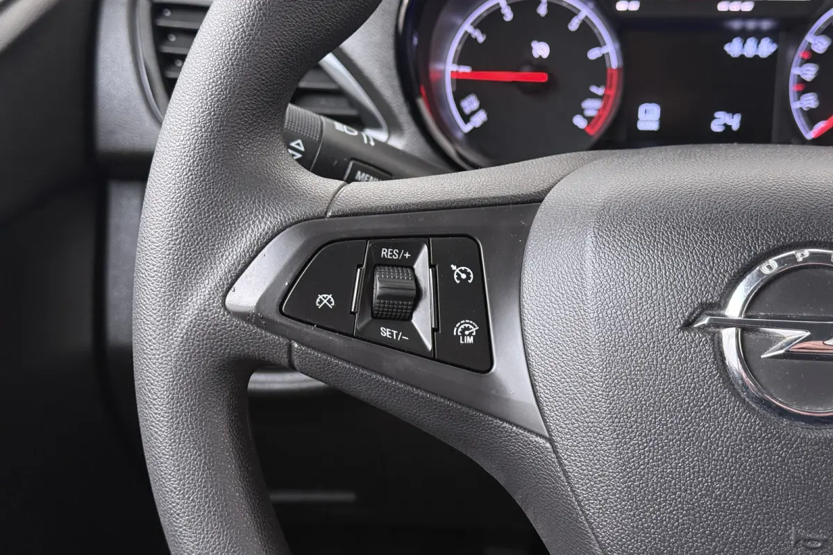 1.0 75 PK Edition Multimedia Bluetooth Cruise Control