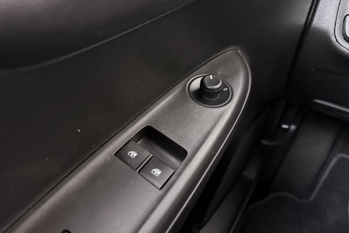 1.0 75 PK Edition Multimedia Bluetooth Cruise Control