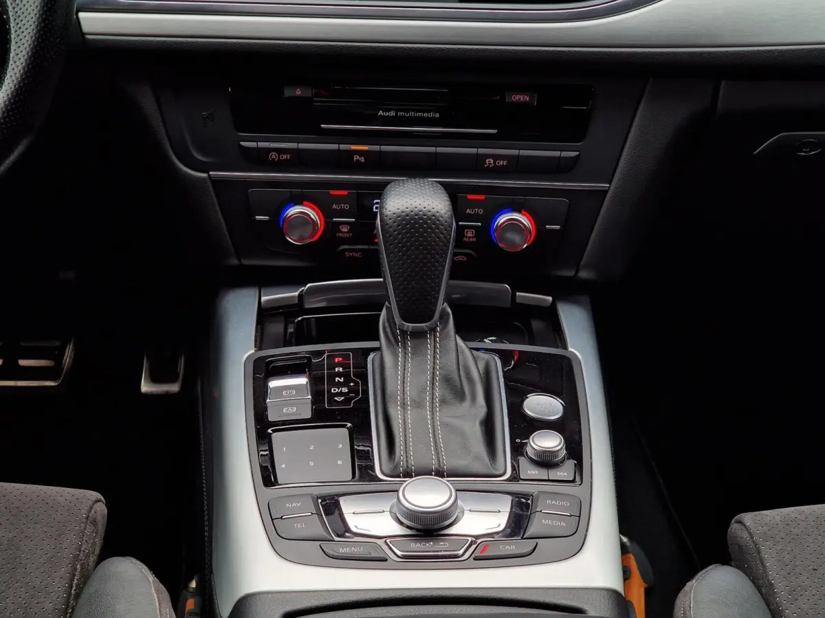 1.8 TFSI ultra Sport Edition|automaat|S-line|Led|Trekhaak|nl-auto|