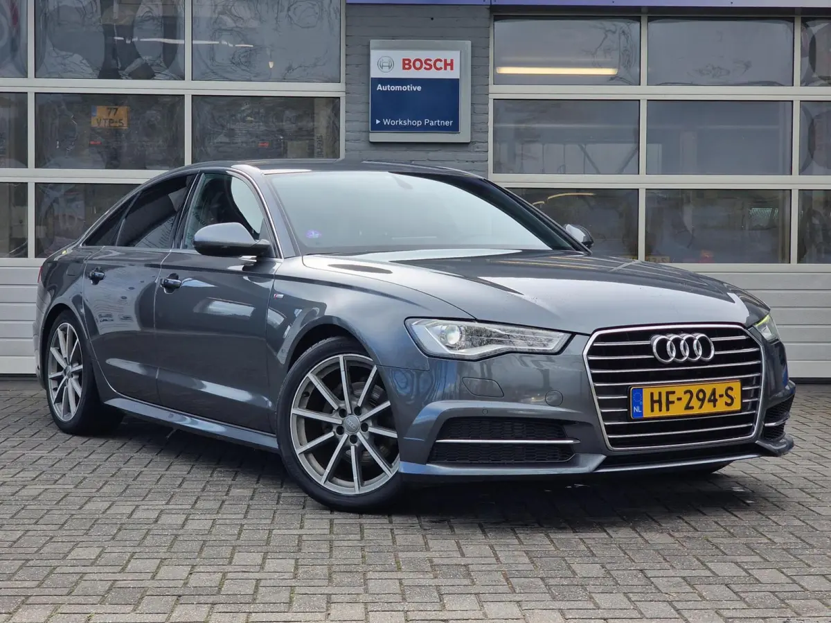 1.8 TFSI ultra Sport Edition|automaat|S-line|Led|Trekhaak|nl-auto|