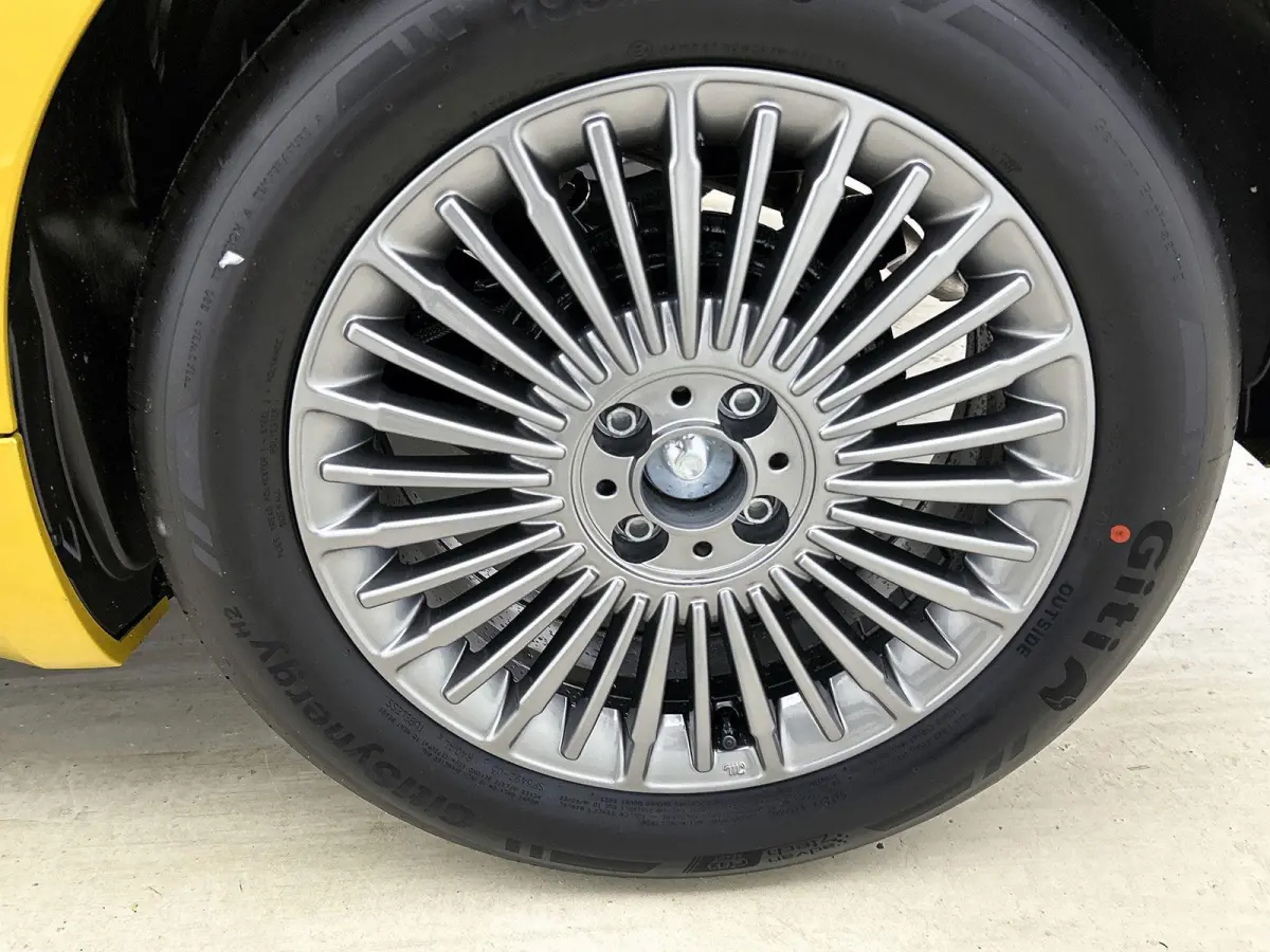 1.0 Hybrid Torino Launch Edition