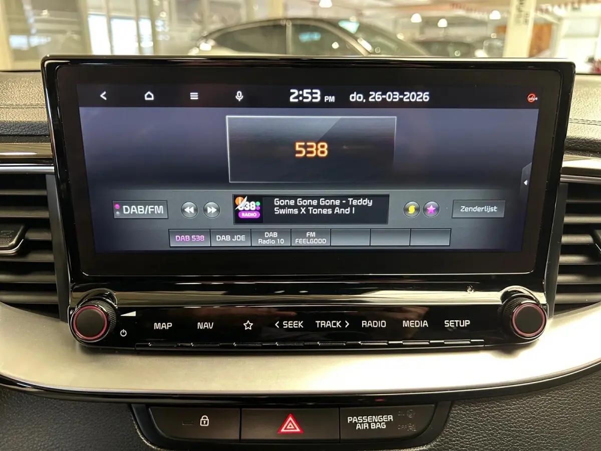 1.0 T-GDI GT-Line | Elektrisch Glazen Schuif / Kanteldak | Apple Carplay / Android Auto | Navigatiesysteem | Stoel + Stuurverwarming | Licht + Regensensor | Parkeersensoren + Camera Achter |