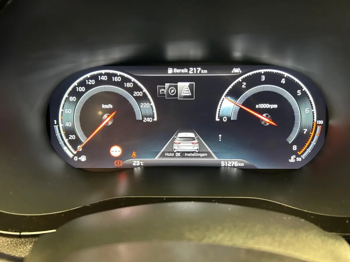 1.0 T-GDI GT-Line | Elektrisch Glazen Schuif / Kanteldak | Apple Carplay / Android Auto | Navigatiesysteem | Stoel + Stuurverwarming | Licht + Regensensor | Parkeersensoren + Camera Achter |