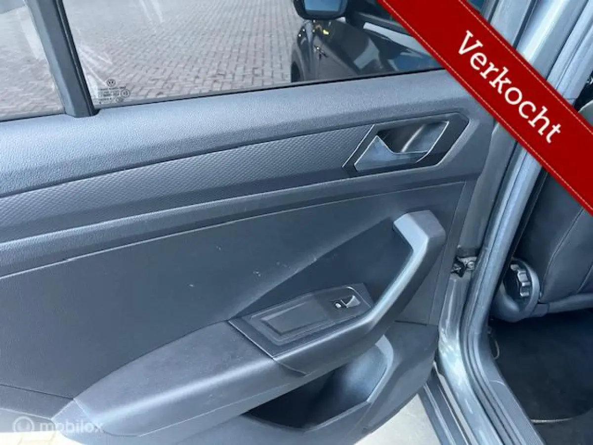 1.5 TSI R-LINE VIRTUAL