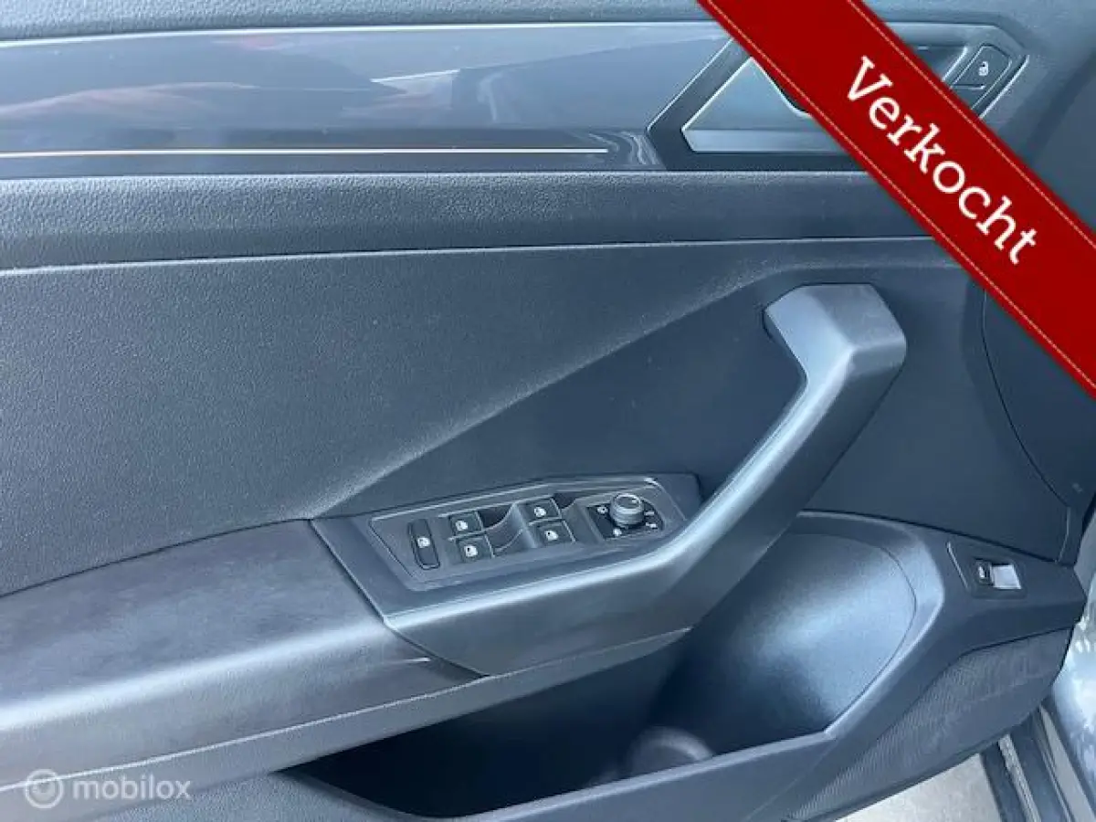 1.5 TSI R-LINE VIRTUAL