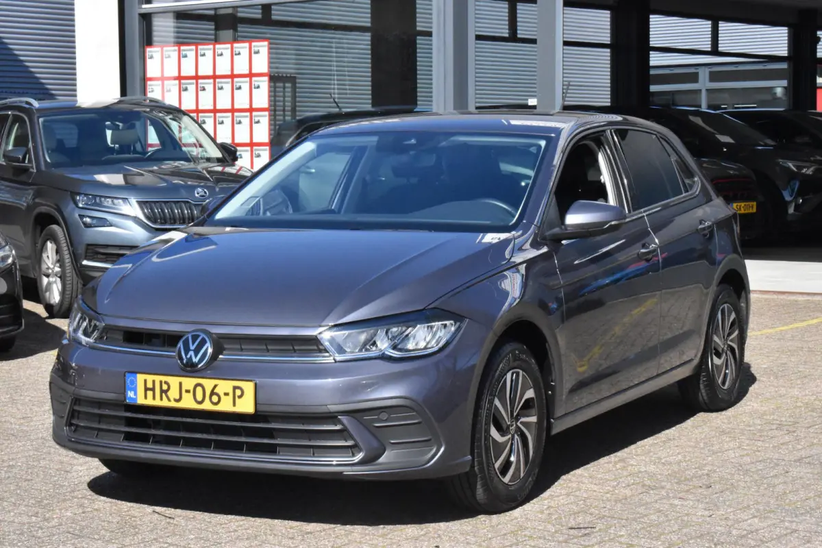 1.0 TSI Life Edition | NL-Auto | Digitaal Dashboard | Camera | Carplay Navi | 12 mnd BOVAG garantie | Whatsapp 06-53188999