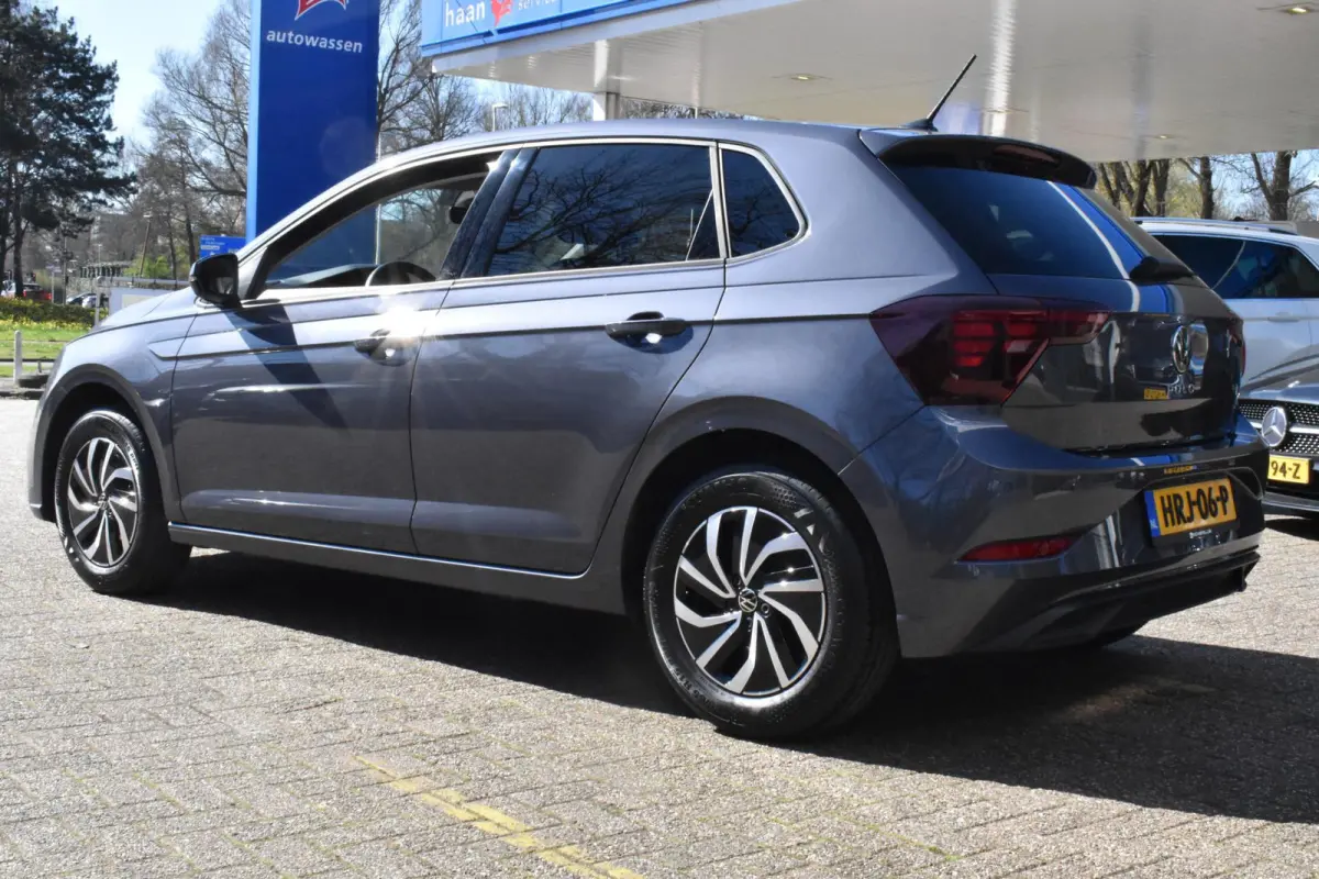 1.0 TSI Life Edition | NL-Auto | Digitaal Dashboard | Camera | Carplay Navi | 12 mnd BOVAG garantie | Whatsapp 06-53188999