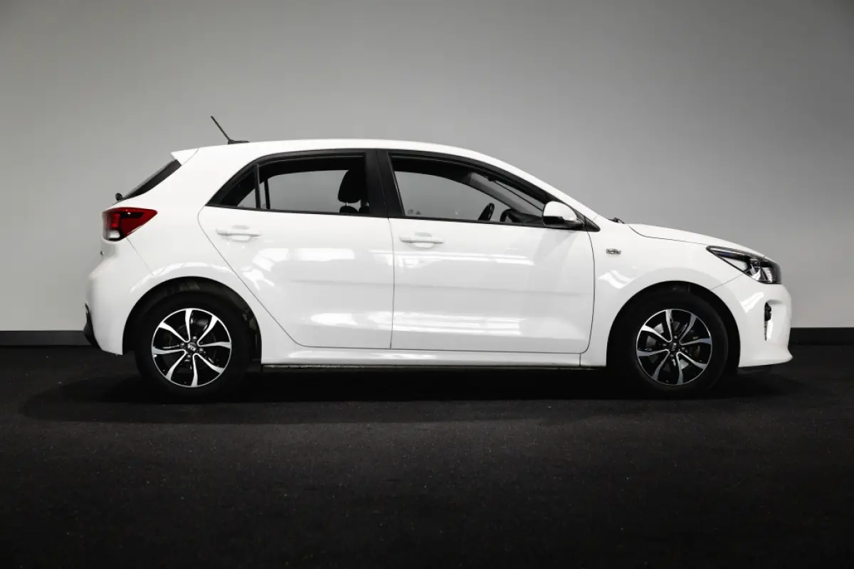 1.0 TGDI Comf Pl.Nav | Carplay | Camera | Cruise