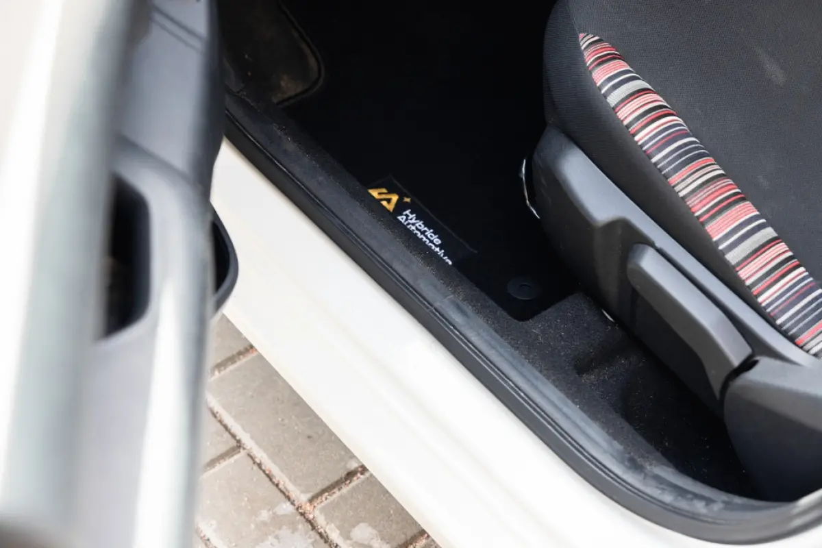 1.0 VTi Feel | Cruise | DAB | Start-Stop