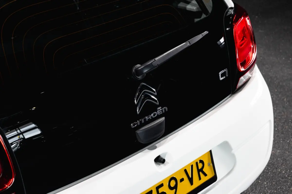 1.0 VTi Feel | Cruise | DAB | Start-Stop