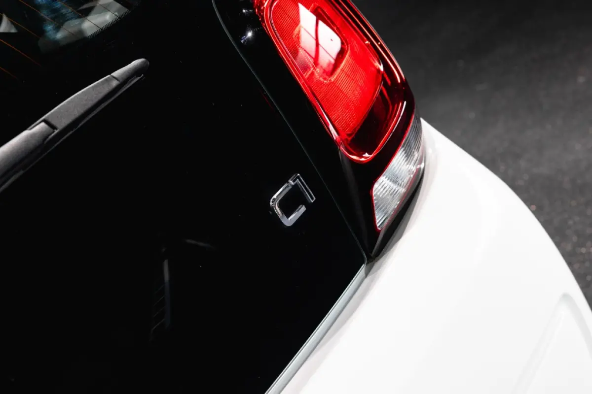 1.0 VTi Feel | Cruise | DAB | Start-Stop