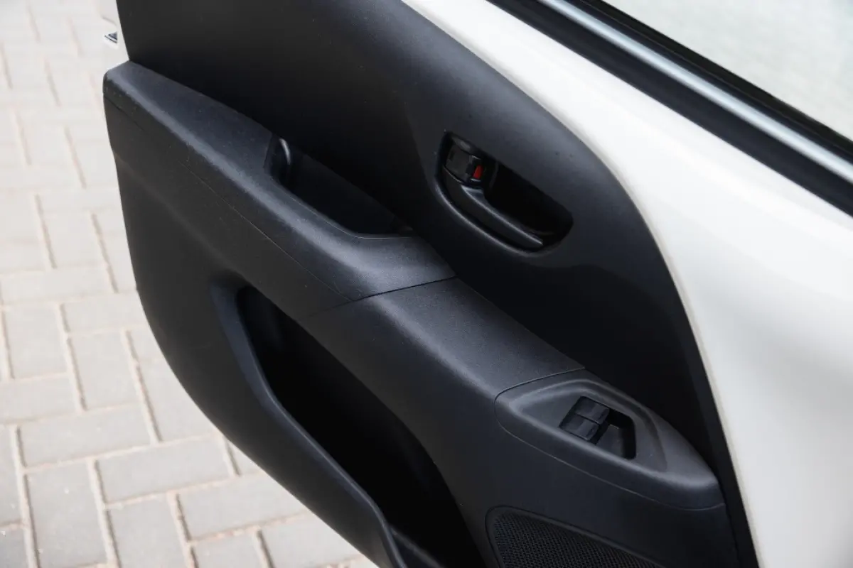 1.0 VTi Feel | Cruise | DAB | Start-Stop