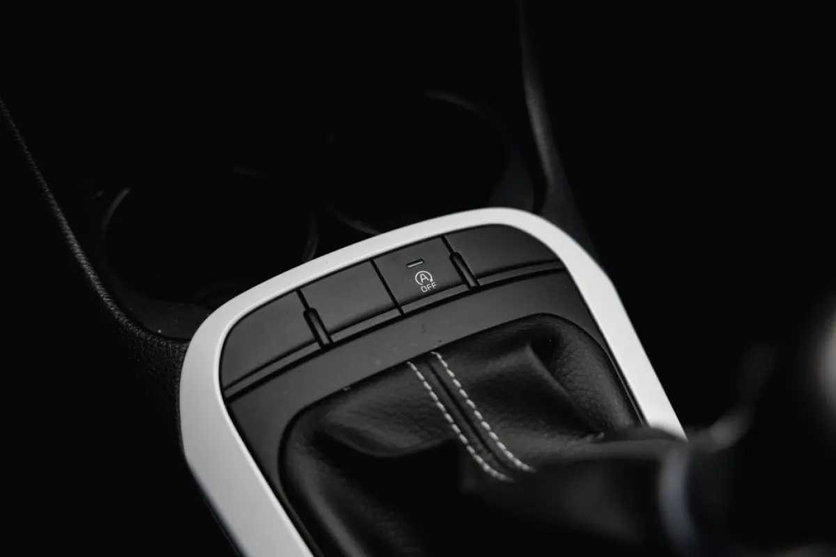 1.0 CVVT Design Ed. | Carplay | Camera | Cruise