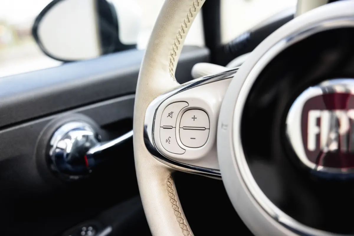 0.9 TwinAir T Lounge | CarPlay | Climate Control |