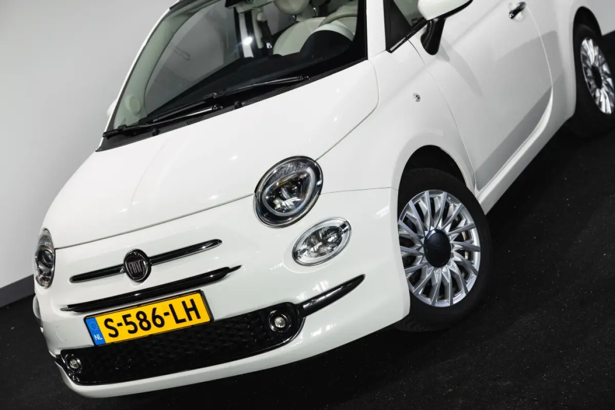 0.9 TwinAir T Lounge | CarPlay | Climate Control |