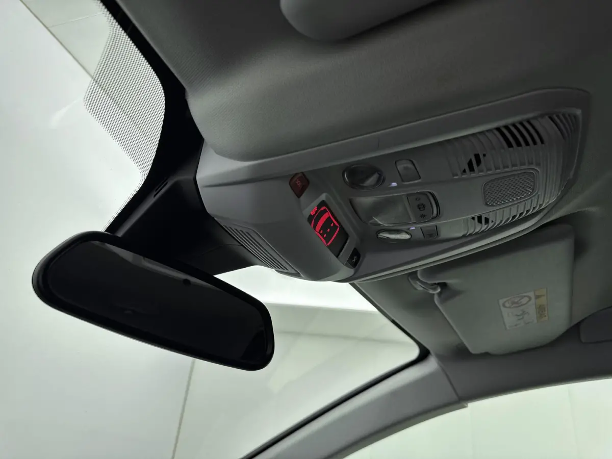 SUV 130pk Automaat Allure Pack | Navigatie | Camera | CarPlay | Elektrische Achterklep