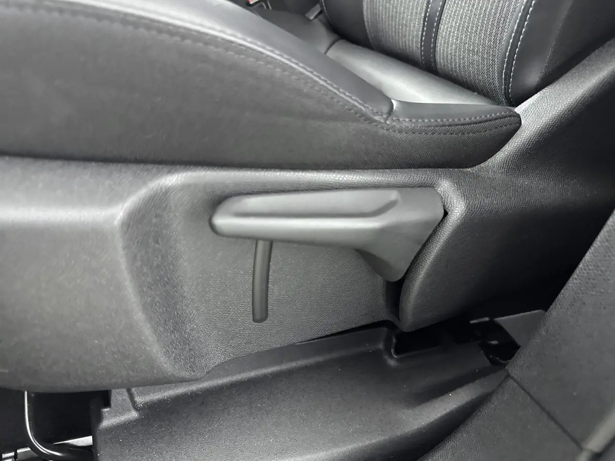 SUV 130pk Automaat Allure Pack | Navigatie | Camera | CarPlay | Elektrische Achterklep