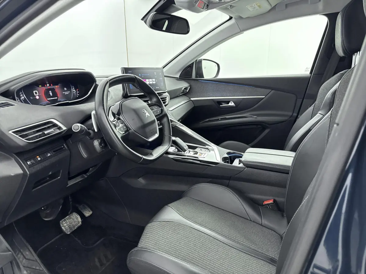 SUV 130pk Automaat Allure Pack | Navigatie | Camera | CarPlay | Elektrische Achterklep