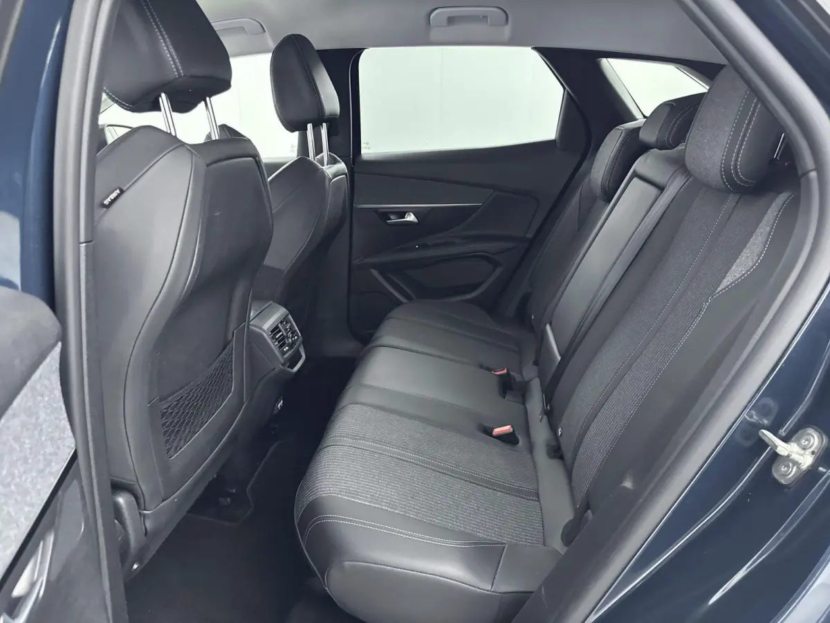 SUV 130pk Automaat Allure Pack | Navigatie | Camera | CarPlay | Elektrische Achterklep