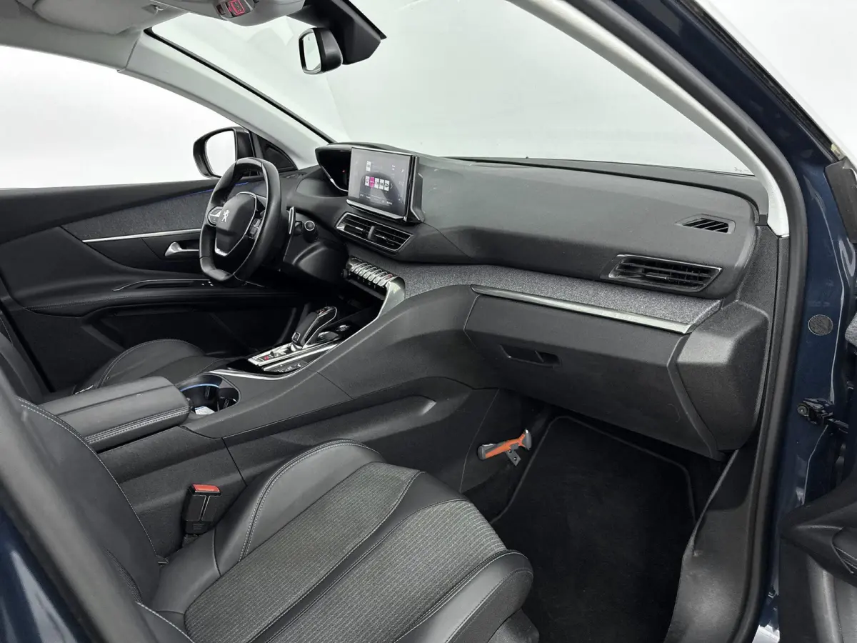 SUV 130pk Automaat Allure Pack | Navigatie | Camera | CarPlay | Elektrische Achterklep