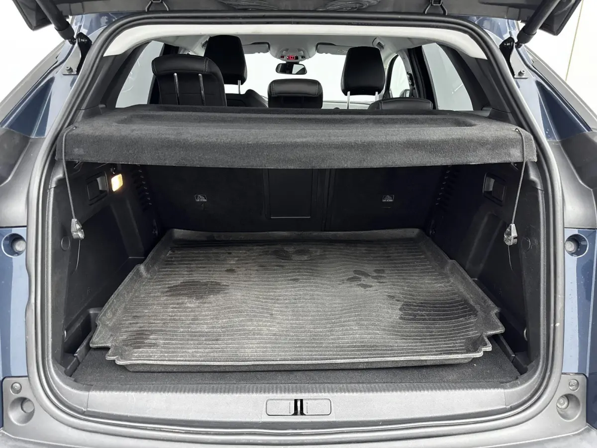 SUV 130pk Automaat Allure Pack | Navigatie | Camera | CarPlay | Elektrische Achterklep