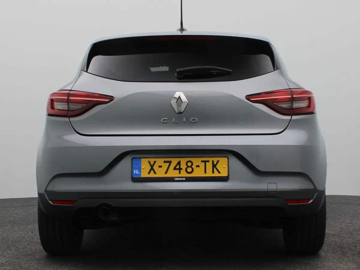 TCe 90 GPF Evolution | Navigatie | Lichtmetalen velgen | Privacy Glas |