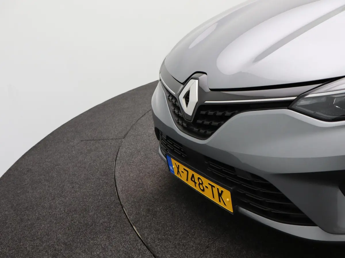 TCe 90 GPF Evolution | Navigatie | Lichtmetalen velgen | Privacy Glas |