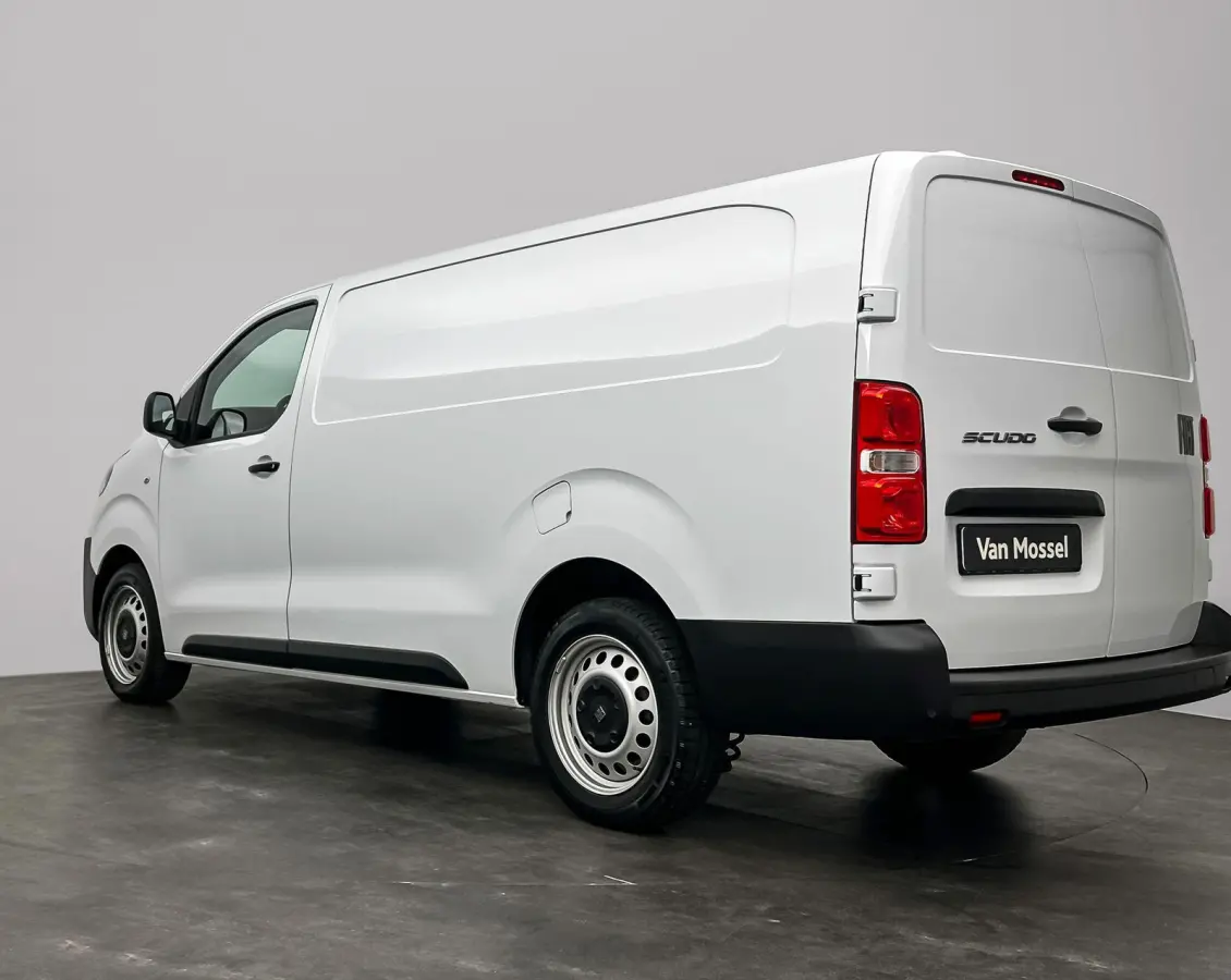 2.0 Diesel 145 L3 145 PK | Navi | 3 Zits | Achter Deuren | Betimmering | BPM vrij
