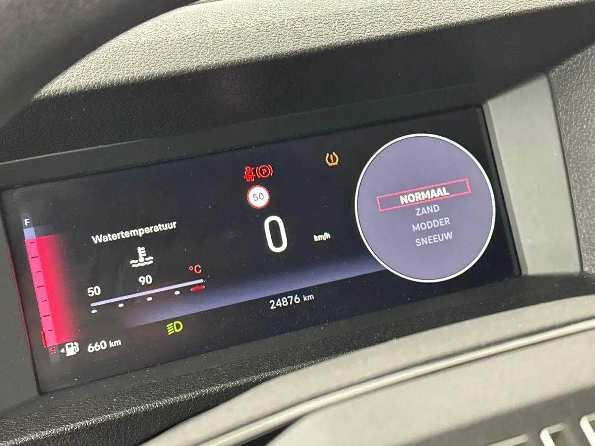 2.0 Diesel 145 L3 145 PK | Navi | 3 Zits | Achter Deuren | Betimmering | BPM vrij