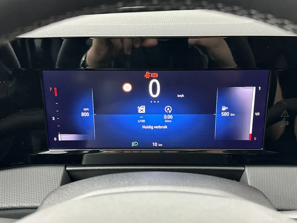 1.2 Edition | DEMONSTRATIEMODEL | Camera | Sensoren | Apple Carplay/Android Auto | keyless start |