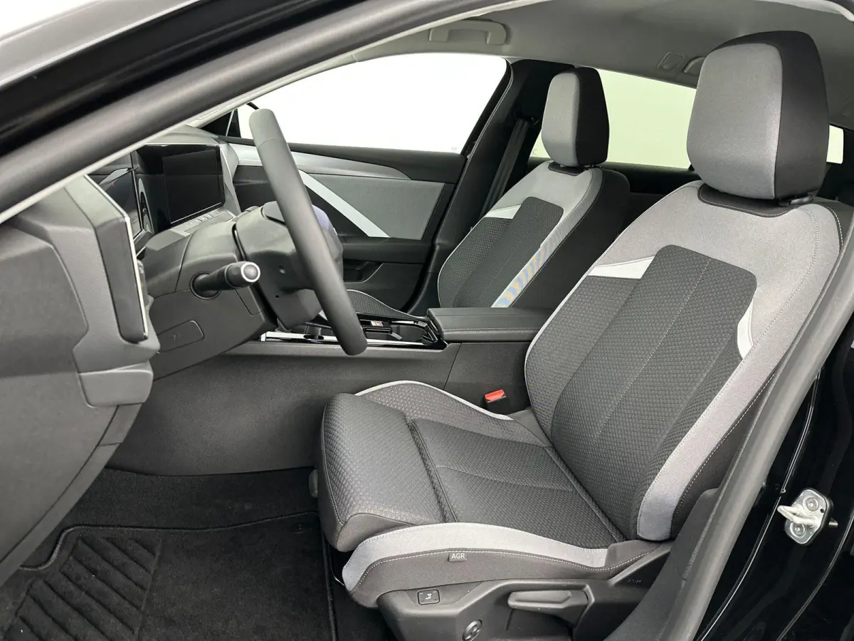 1.2 Edition | DEMONSTRATIEMODEL | Camera | Sensoren | Apple Carplay/Android Auto | keyless start |