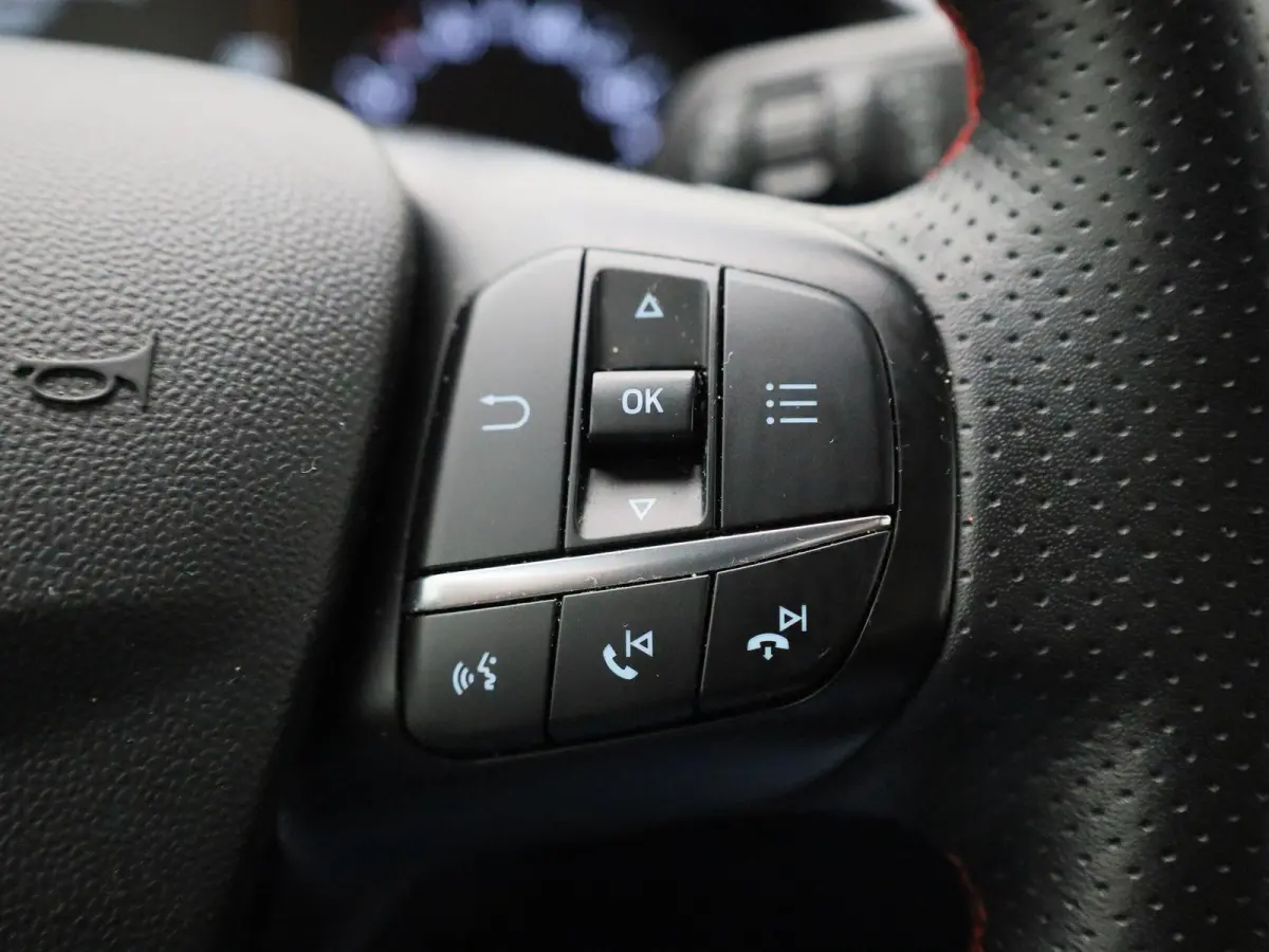 1.0 EcoBoost ST-Line | Navi | Airco | Cruise Control Adaptief | Camera + PDC | LMV | DAB |