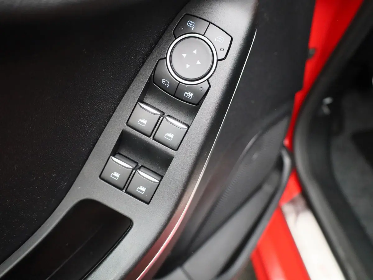 1.0 EcoBoost ST-Line | Navi | Airco | Cruise Control Adaptief | Camera + PDC | LMV | DAB |
