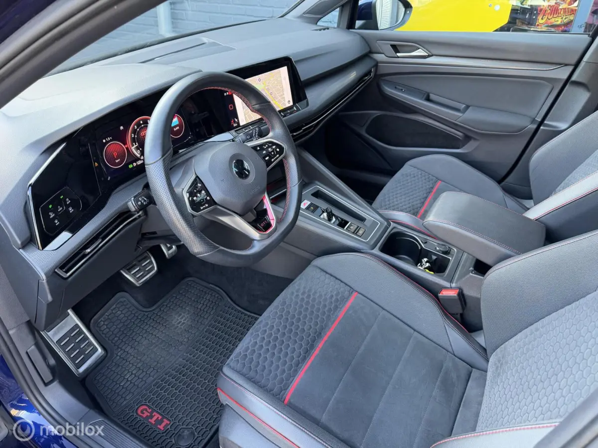 8 2.0 TSI GTI DSG Clubsport 300 PK Navi Pano