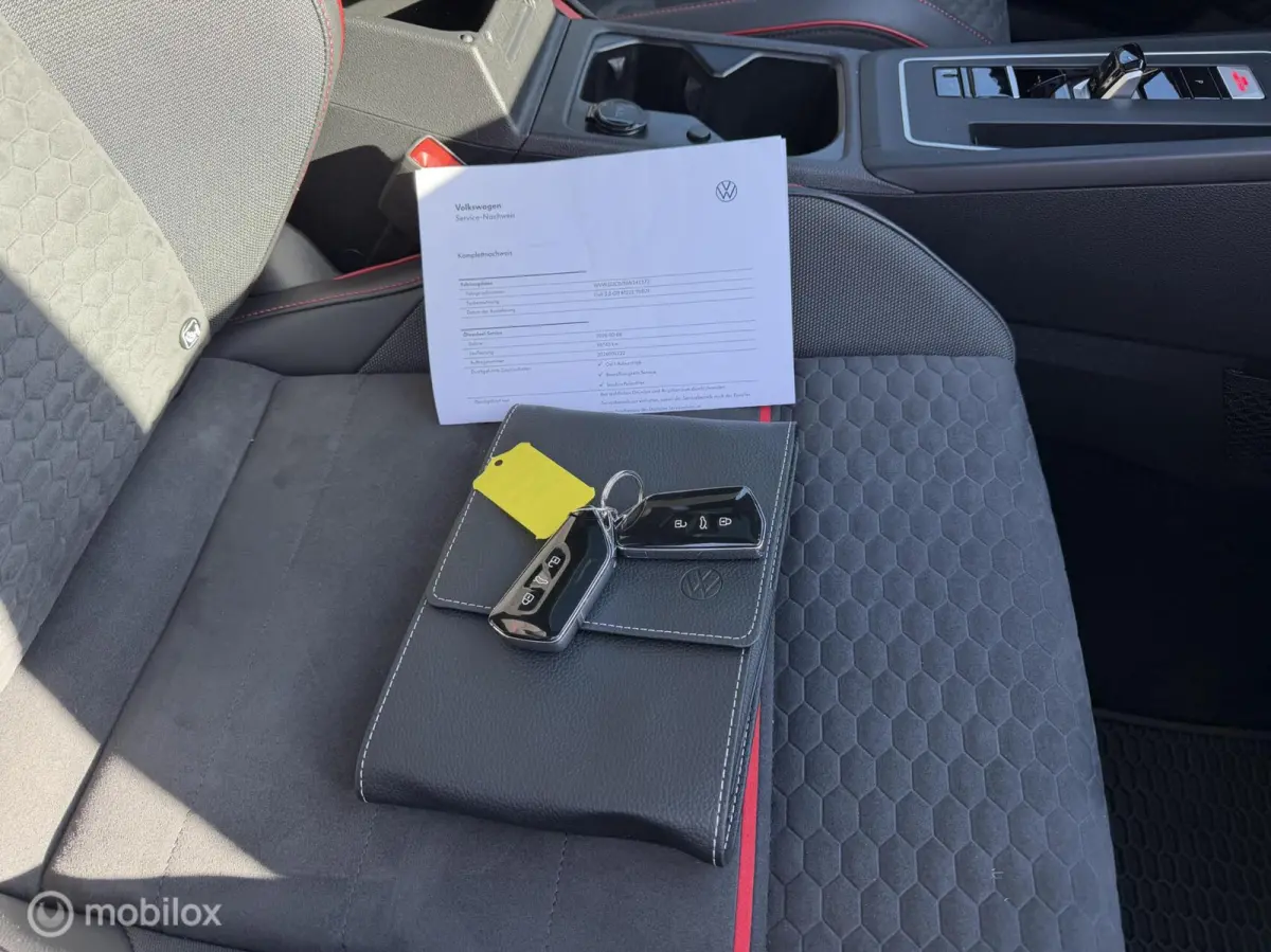 8 2.0 TSI GTI DSG Clubsport 300 PK Navi Pano