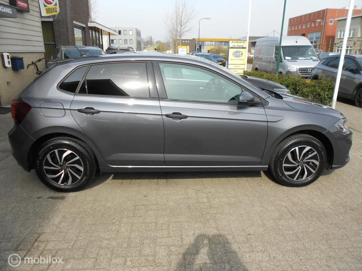 1.0 TSI Life Edition Camera Apple Car Play