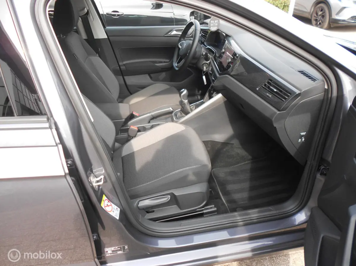 1.0 TSI Life Edition Camera Apple Car Play