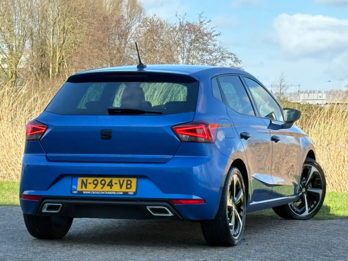 1.0 EcoTSI FR Business Intense - Saphire Blue - Carplay/Camera/Virtual