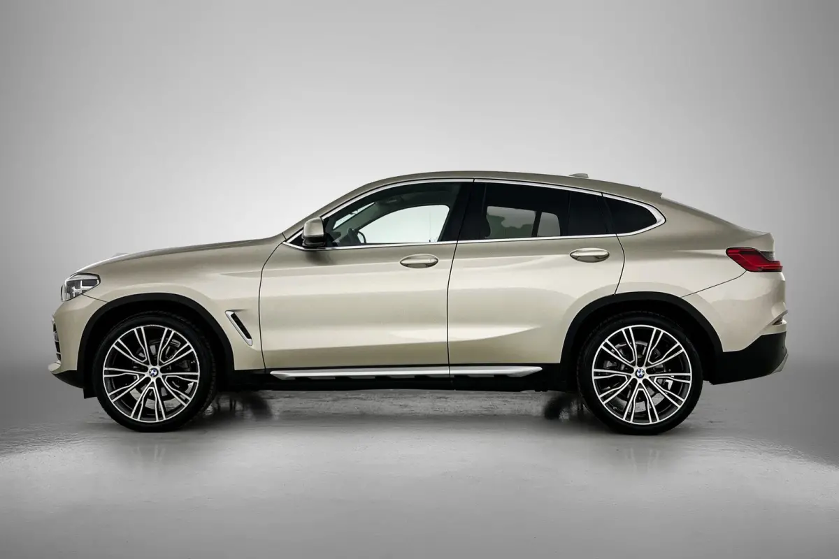 XDrive20i High Executive (Dealer Onderh, Navi, Head-up, Parkeersensoren V+A,, StoelV, Climate Control, Cruise Control, Etc)
